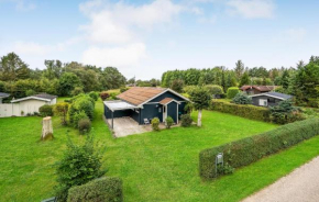 3 Bedroom Nice Home In Glesborg, Glesborg